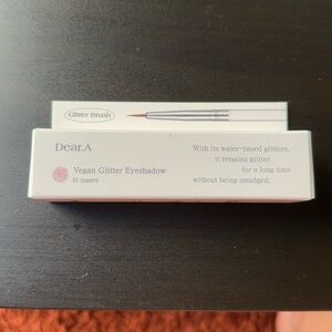 NOT IN STORES! Dr Althea Dear.A Vegan Glitter Eyeshadow in Shade 01 Mauve